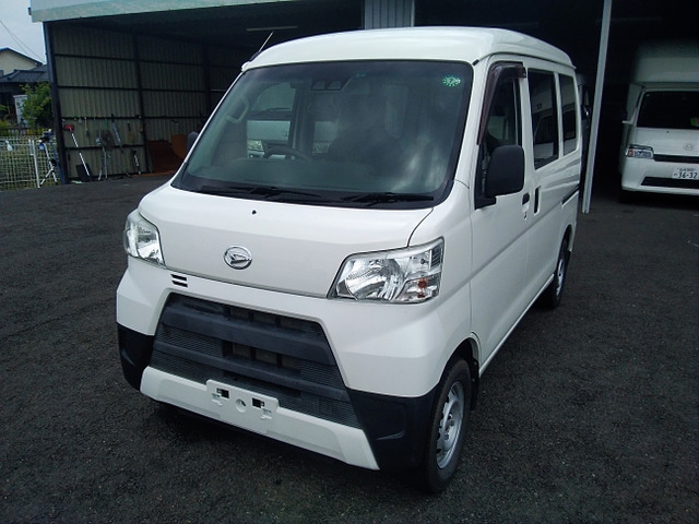 ハイゼットカーゴ デラックス SAIII ハイルーフ 4WD 