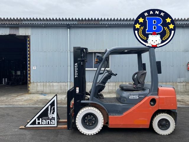 トヨタL&F エンジンフォークリフト 15711