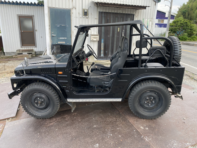スズキ ジムニー 売り切り昭和56年式ジムニーSJ10 の中古車詳細