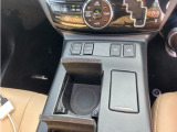 運転席助手席はシートヒーター付いています