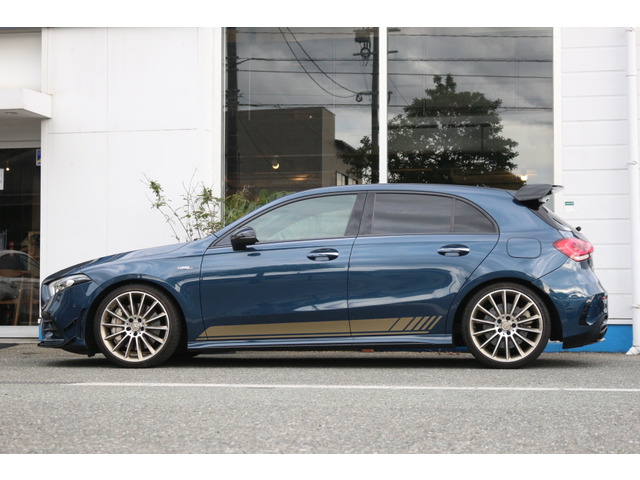 メルセデス・ベンツ Aクラス AMG A35 4マチック エディション1 4WD の