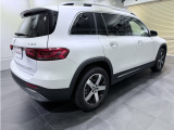 GLB GLB200d 4マチック 4WD 新車保証継承付 デジタルホワイト 禁煙車