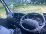 タイタン  低床 2t ダンプ