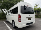 ハイエースコミューター 2.5 GL ディーゼル 4WD 福祉車両 車椅子4基 リアリフト
