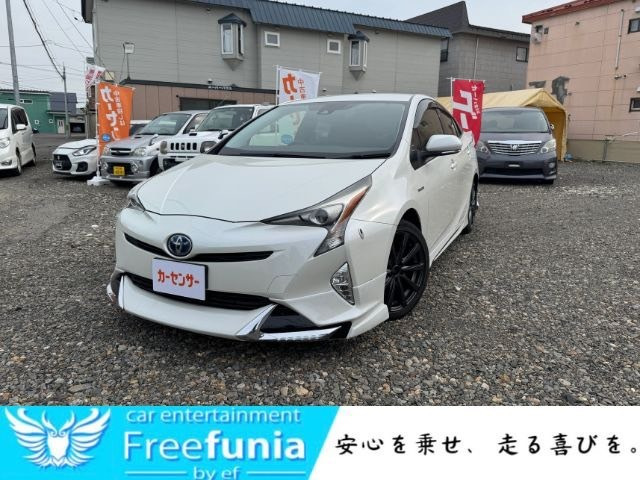 プリウス 1.8 S E-Four 4WD S E-Four 4WD セーフティー エアロ ナビ Bモニター ETC