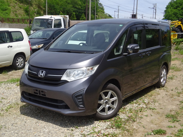 ステップワゴン 1.5 B ホンダ センシング 4WD 