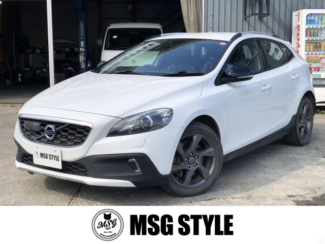 V40クロスカントリー T5 4WD 地デジ ETC 黒革シート パワーシート