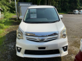 トヨタ ノア 2.0 Si