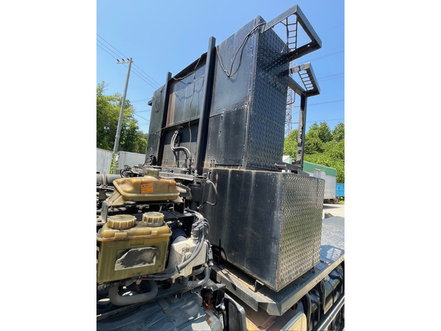 三菱ふそう スーパーグレート トレーラーヘッド ハイルーフ・ツーデフ