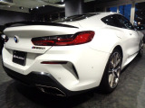 8シリーズ M850i xドライブ 4WD 4.4V8ターボエンジン530Ps8速パ
