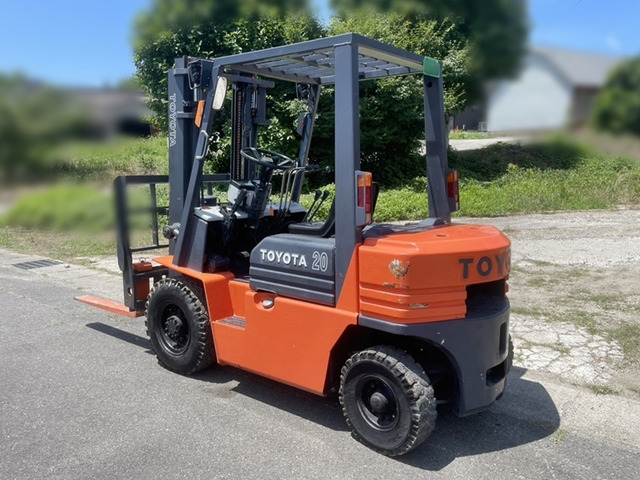 トヨタ ヒンジフォークリフト 2トン 5FGL20 ガソリン 2129時間 愛知