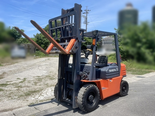 トヨタフォークリフト7FBH20揚高3000MM2013年時間8990HA335 トヨタフォークリフト7FBH20揚高3000MM2013年時間8990HA335