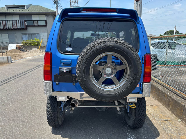 スズキ ジムニー FIS フリースタイル ワールドカップ リミテッド 4WD