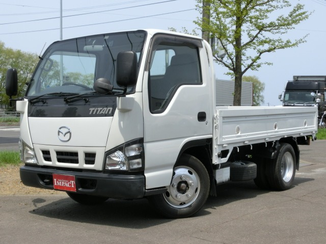 タイタン  2t 平ボディ 平ボデ- 全低床 本州仕入 4ナンバー
