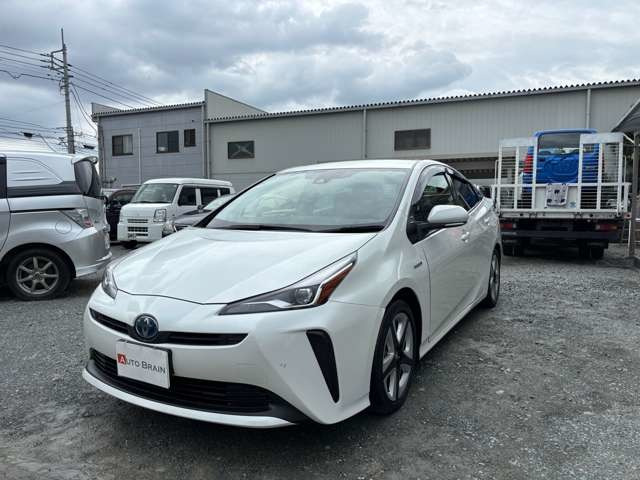 プリウス 1.8 S プリクラセーフティ・ETC・ナビ