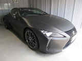 LC 500 Sパッケージ マットブラックラッピング