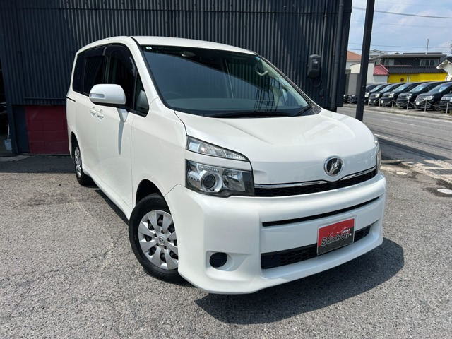 ヴォクシー 2.0 X Lエディション 禁煙車 Bluetooth対応ナビ