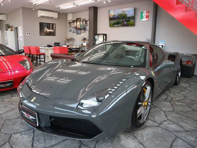 488スパイダー F1 DCT ヒストリックカラー レーシングシート