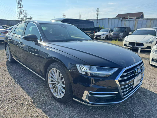 A8 55 TFSI クワトロ 4WD 