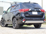 アウトランダーPHEV 2.0 G ナビパッケージ 4WD ハーフレザー MMCSナビ 全方位カメラ