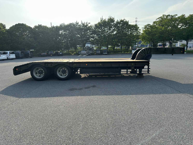 その他 日本 /その他 日本 シングル引き8輪 重機運搬セミトレーラー の