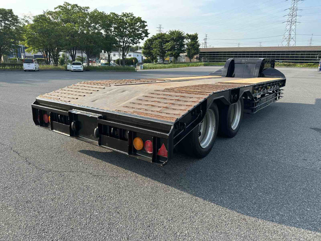 その他 日本 /その他 日本 シングル引き8輪 重機運搬セミトレーラー の