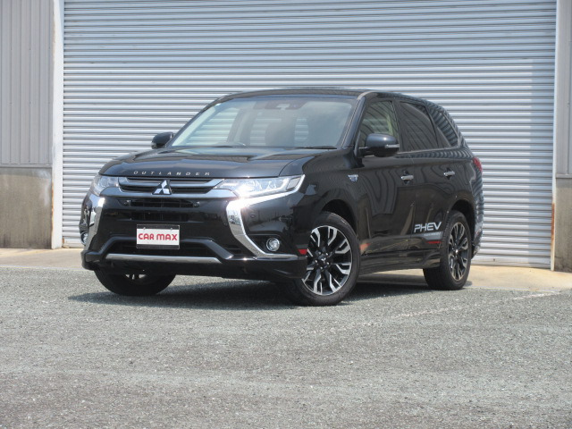 アウトランダーPHEV 2.0 G ナビパッケージ 4WD 2年保証 ディスプレイオーディオ
