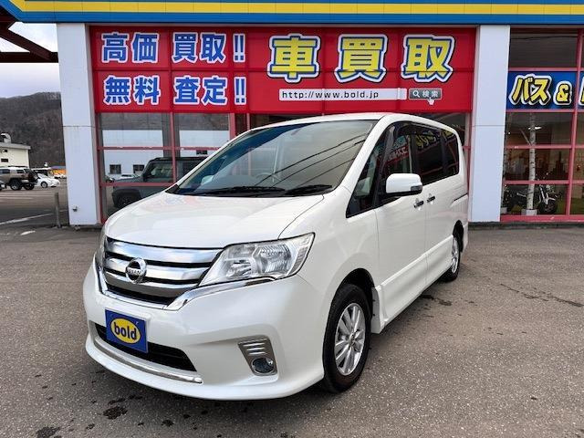 セレナ  ハイウェイスター 4WD