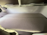 二段ベッド上段です!寸法は180cm×77cmとなっております!