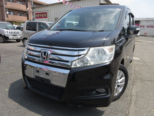 ステップワゴン 2.0 スパーダ Z 二年車検整備付き支払総額38万