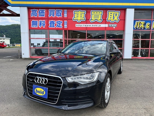A6アバント  FSI クワトロ 4WD