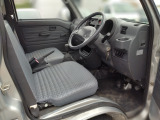 運転席乗降部