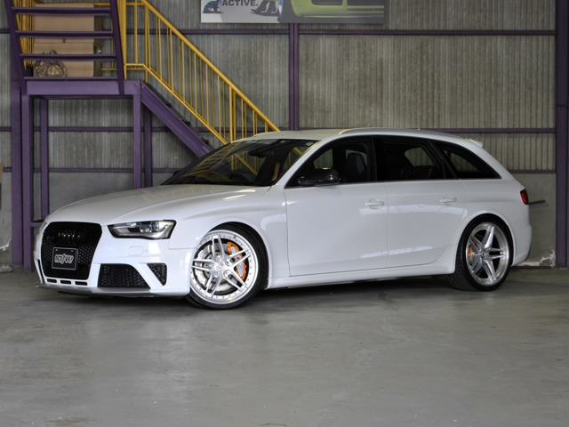 RS4アバント 4.2 4WD HRE20・アクラポ・KW車高調・cpm