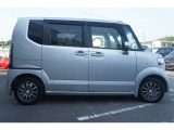 エンジン、ミッションなど金額の大きな箇所も無料修理♪代車もご用意!☆自社保証☆安心3ヶ月間の無料保証付。カーセンサーアフター保証も有り☆1年~2年更新保証もご用意有ります。輸入車は1年保証~有償のみです。