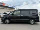 セレナ 2.0 ハイウェイスター S-HYBRID 