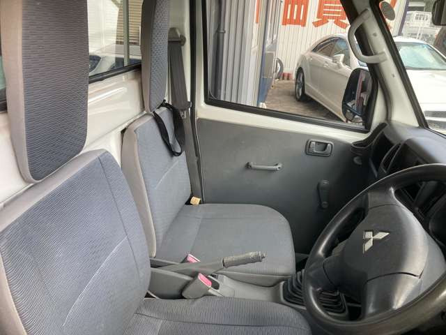 三菱 ミニキャブトラック Vタイプ エアコン パワステ の中古車詳細