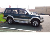 パジェロ 3.0 ミッドルーフワイド VR 4WD 