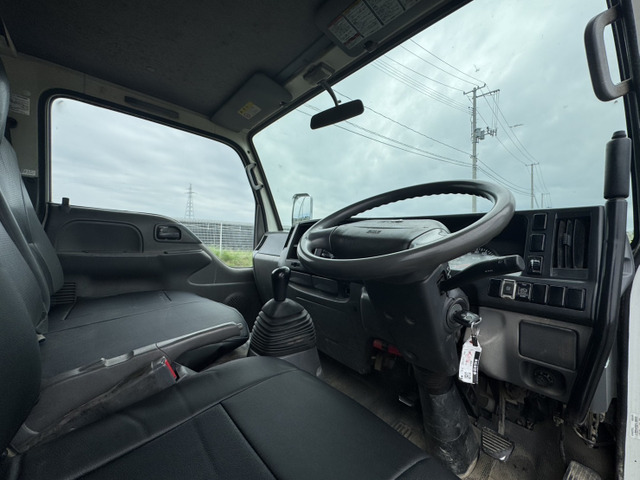 いすゞ エルフ 深ダンプ マニュアル6速 あゆみ掛け有 の中古車詳細