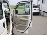 ☆★陸送費補助キャンペーン★☆ せっかくお気に入りの車が見つかったのに、遠方で取りに行けない、陸送費が高くて諦めている…。なんて方も今なら陸送費を割引価格でご提供中!