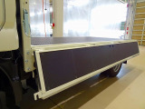 荷台内寸:311×161×38 三方開 左右セイコーラック アオリ三方上部ステンレス張り リアアオリチェーン2個