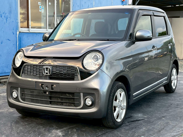 N-ONE プレミアム Lパッケージ 内装も外装も可愛い車!