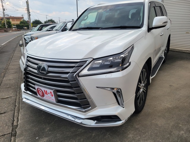 LX 570 4WD モデリスタエアロ マフラー リアモニタ