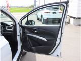 ☆★高価買取・下取★☆ どんなお車でも自信をもって高価買取・下取いたします!!満足のいかなかった方は、是非お車を査定させてください!無料引取もお任せください☆