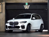 【中古車情報】BMW X5 xドライブ 35d Mスポーツ ドライビング ダイナミクス パッケージ 4WD 7人乗り/1オーナー/記録簿/スペアキー の中古車詳細（走行距離：3.8万km、カラー：アルピン・ホワイトIII、販売地域：兵庫県西宮市）