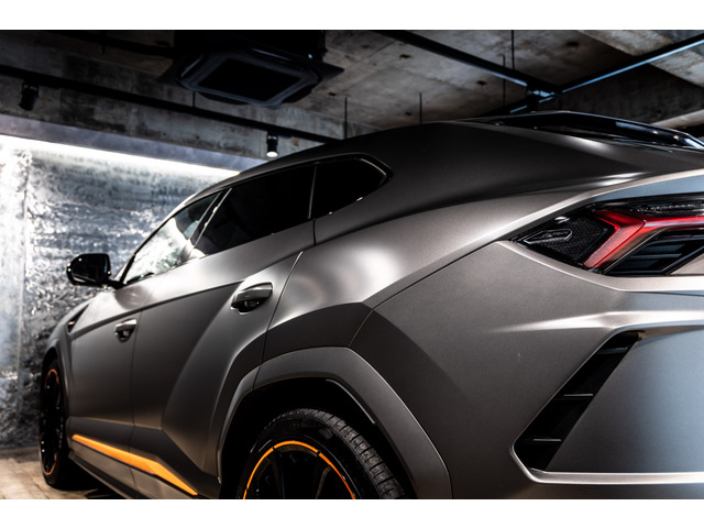 ランボルギーニ ウルス グラファイトカプセル 4WD の中古車詳細