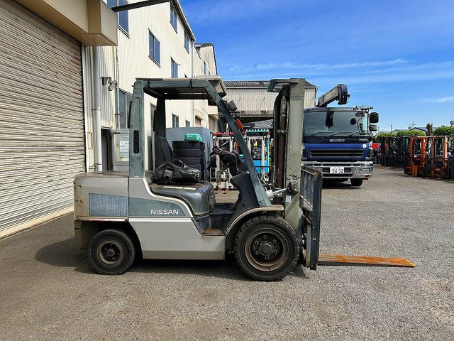 日産 フォークリフト 3.5トン