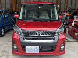 個人的にも大好きなレッド♪走行少なめの禁煙車です!お問合せは便利な当店LINEを友達登録からスタート♪ご覧になりたい部分の写真や動画、状況により営業時間外でも対応可能です!