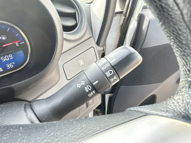 スバル ステラ カスタムRS ターボ MoMoステアリング の中古車詳細