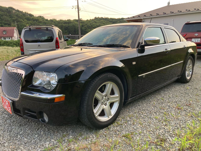 300C3.5