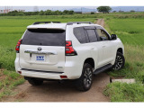 ランドクルーザープラド 2.7 TX Lパッケージ 4WD 7人サンルーフ19インチメーカーナビ